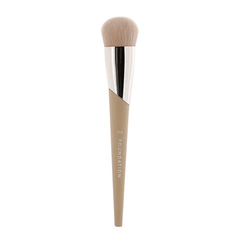 full bodied foundation brush 110.